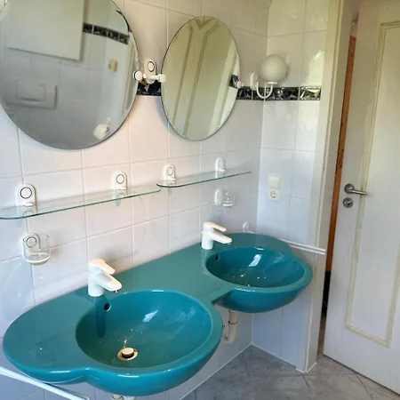 Apartment Im Gruenen Am Rande Von