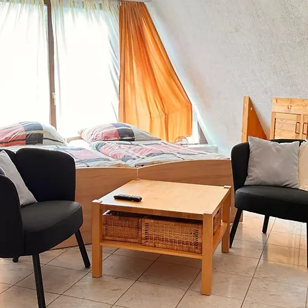Apartment Im Gruenen Am Rande Von *