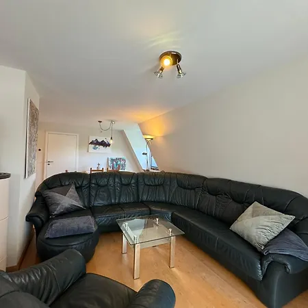 Im Gruenen Am Rande Von * Weimar (Thuringia)