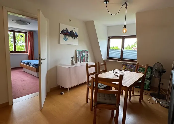 Im Gruenen Am Rande Von *